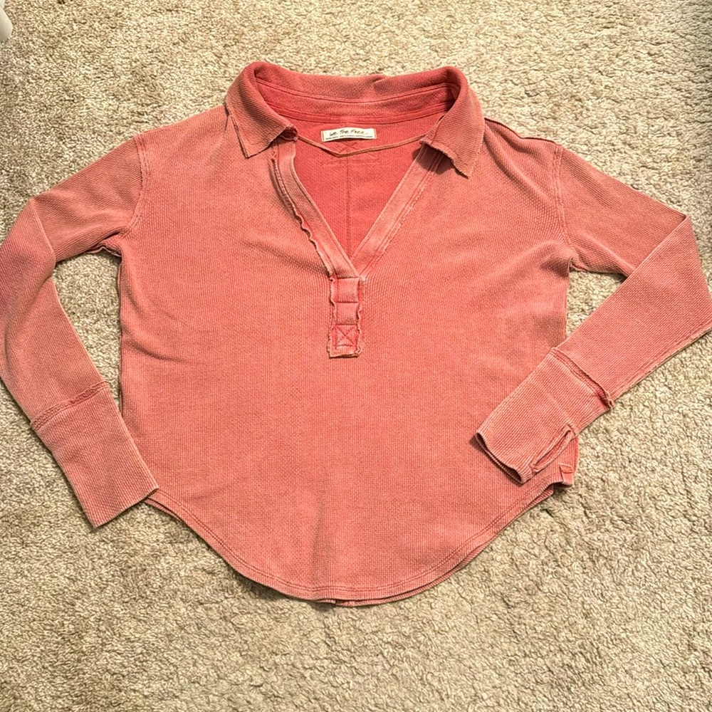 Free People “We the Free” long sleeve top. Size XS. Like new.